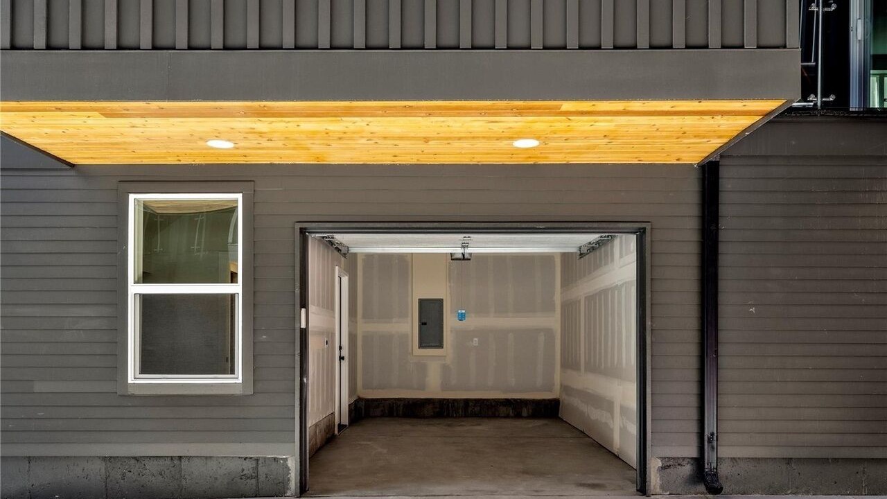 Photo of Outdoor in University Hills