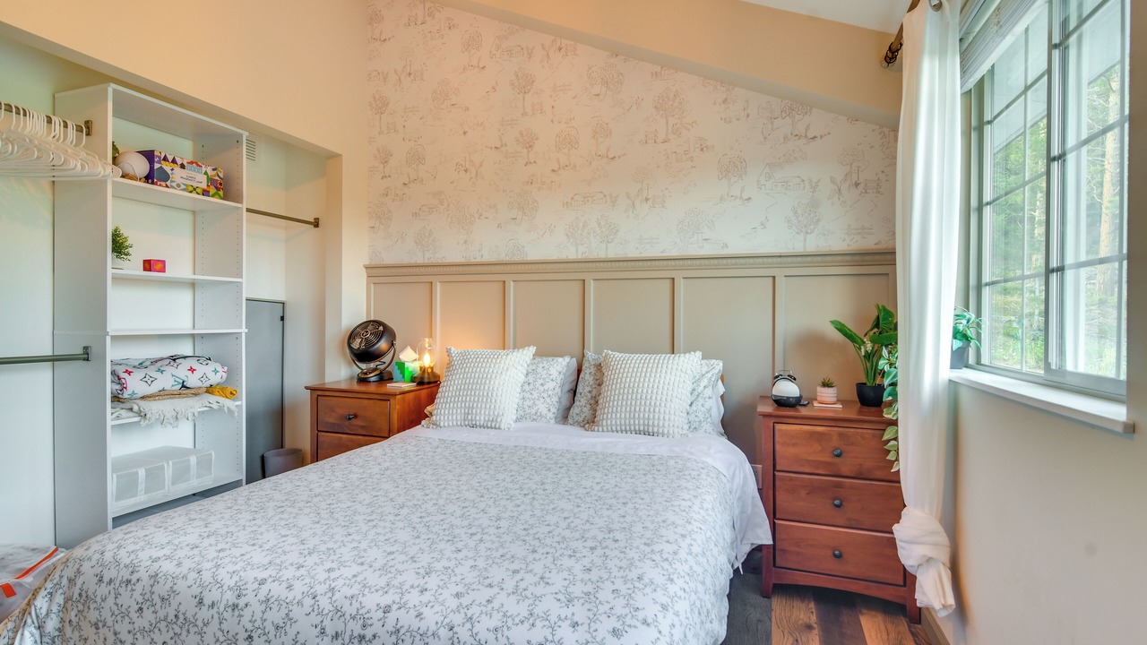 Photo of Bedroom in Black Hawk