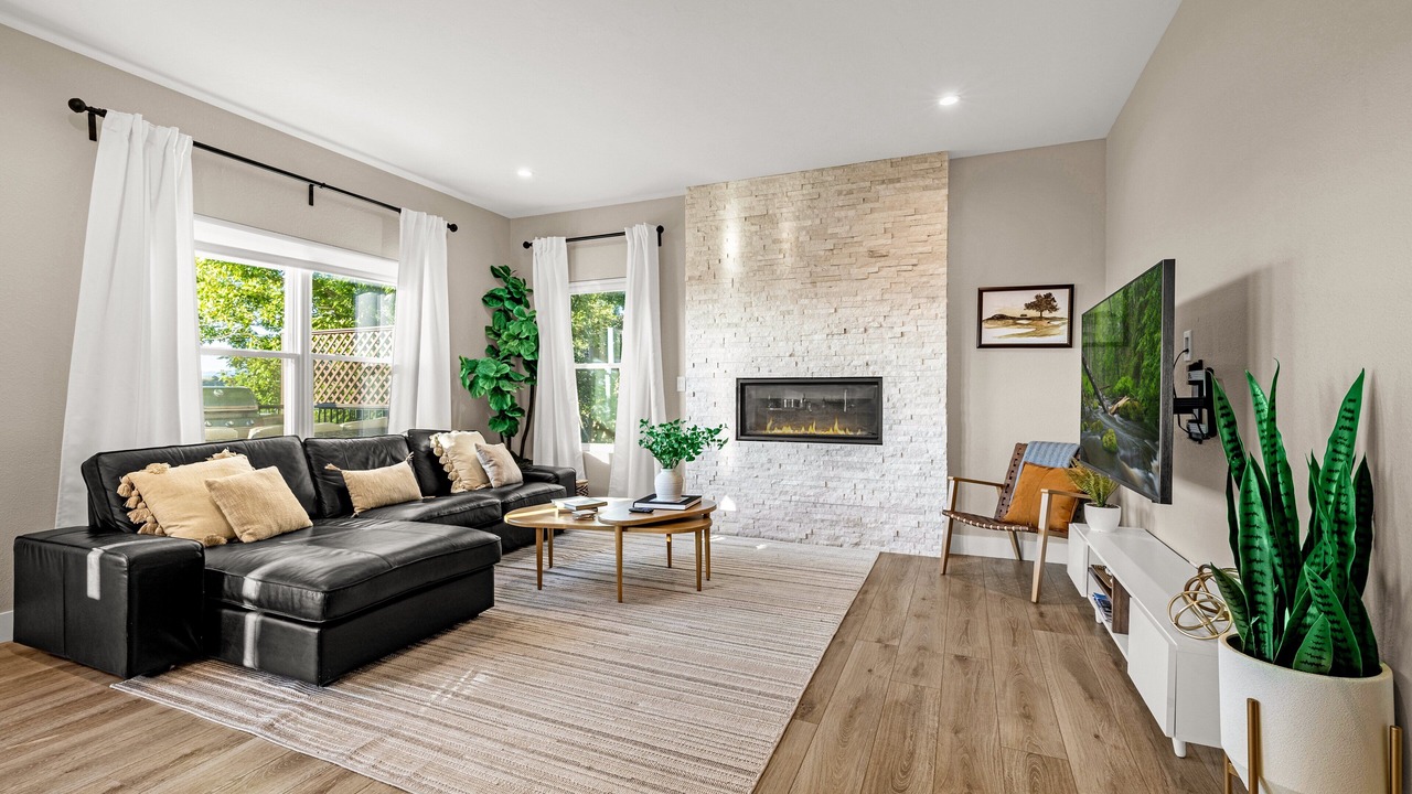 Photo of Livingroom in Peregrine