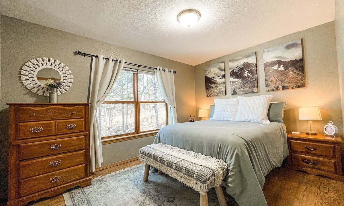 Photo of Bedroom in Woodland Park