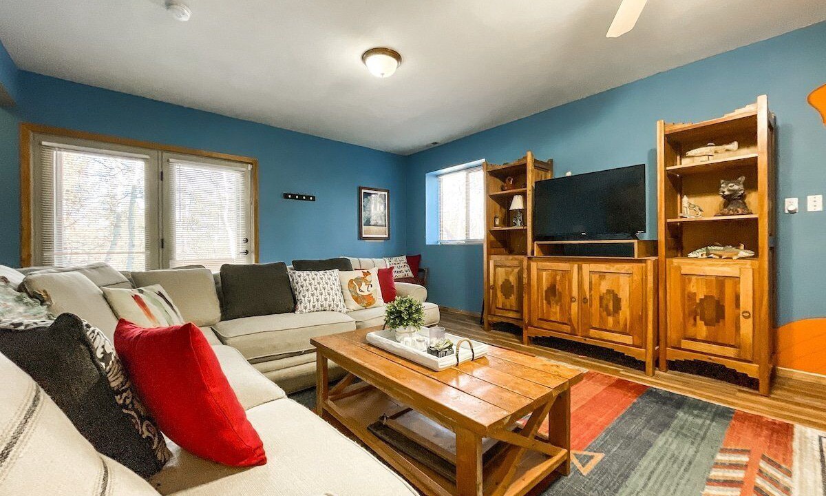 Photo of Livingroom in Woodland Park