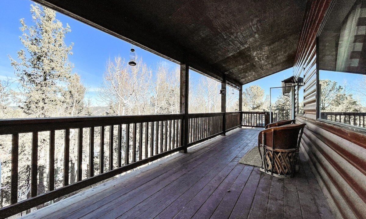 Photo of Patio Balcony in Woodland Park