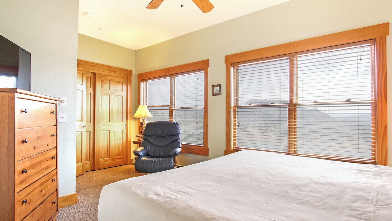 Photo of Bedroom in Estes Park