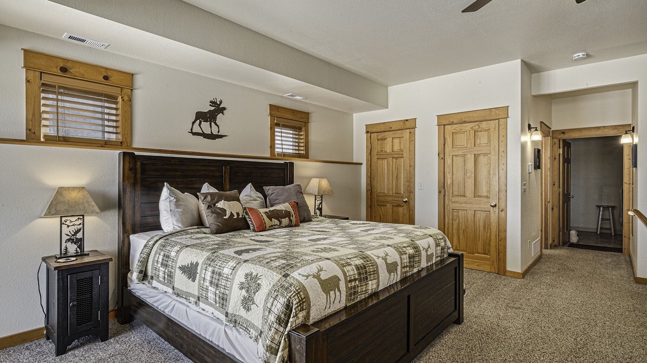 Photo of Bedroom in Estes Park