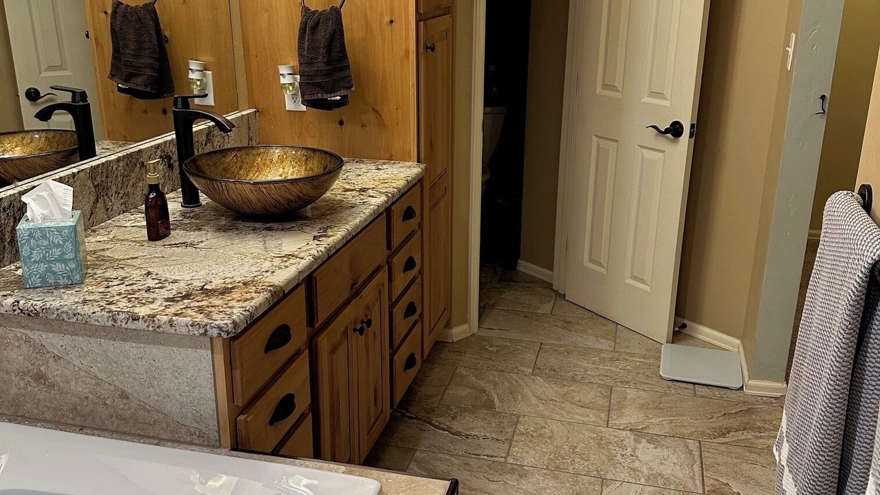 Photo of Bathroom in Grand Junction