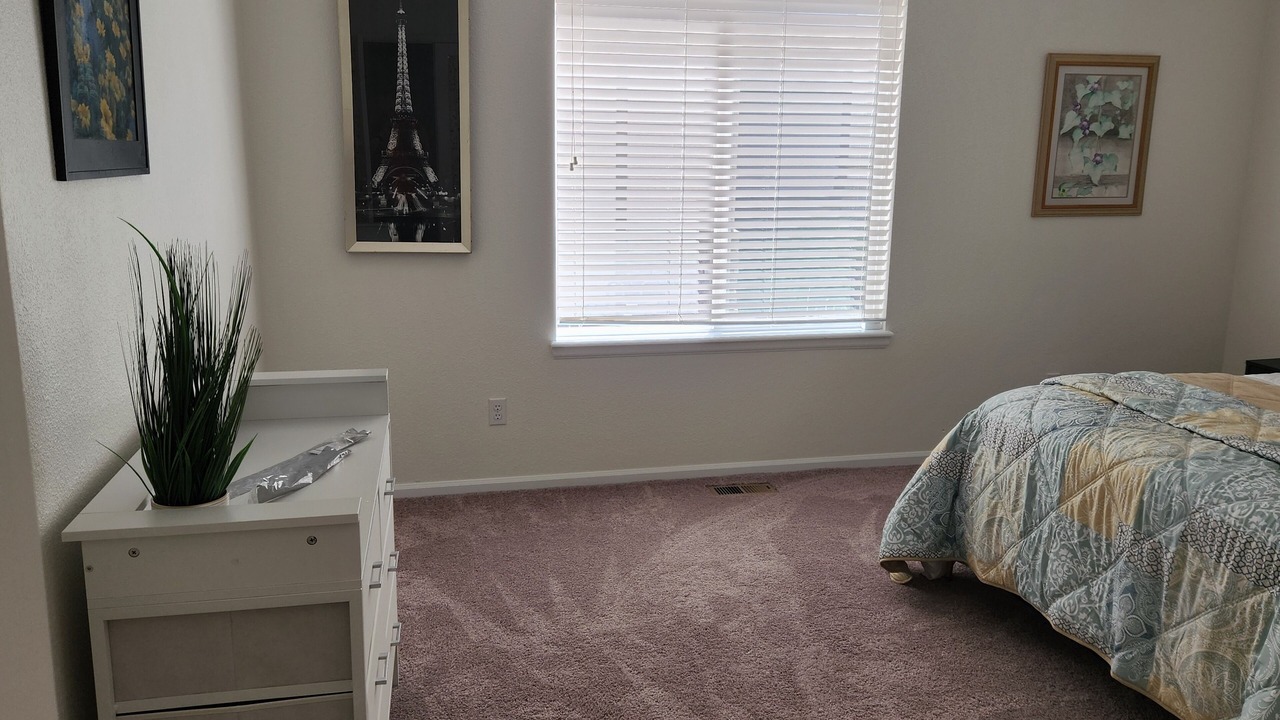 Photo of Bedroom in Canterberry Crossing