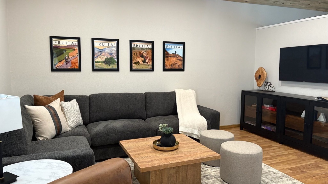 Photo of Livingroom in Fruita