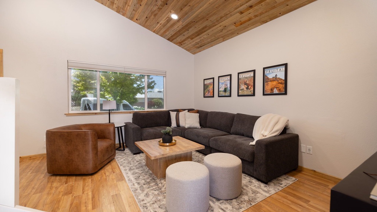 Photo of Livingroom in Fruita