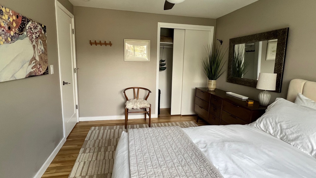 Photo of Bedroom in Park East