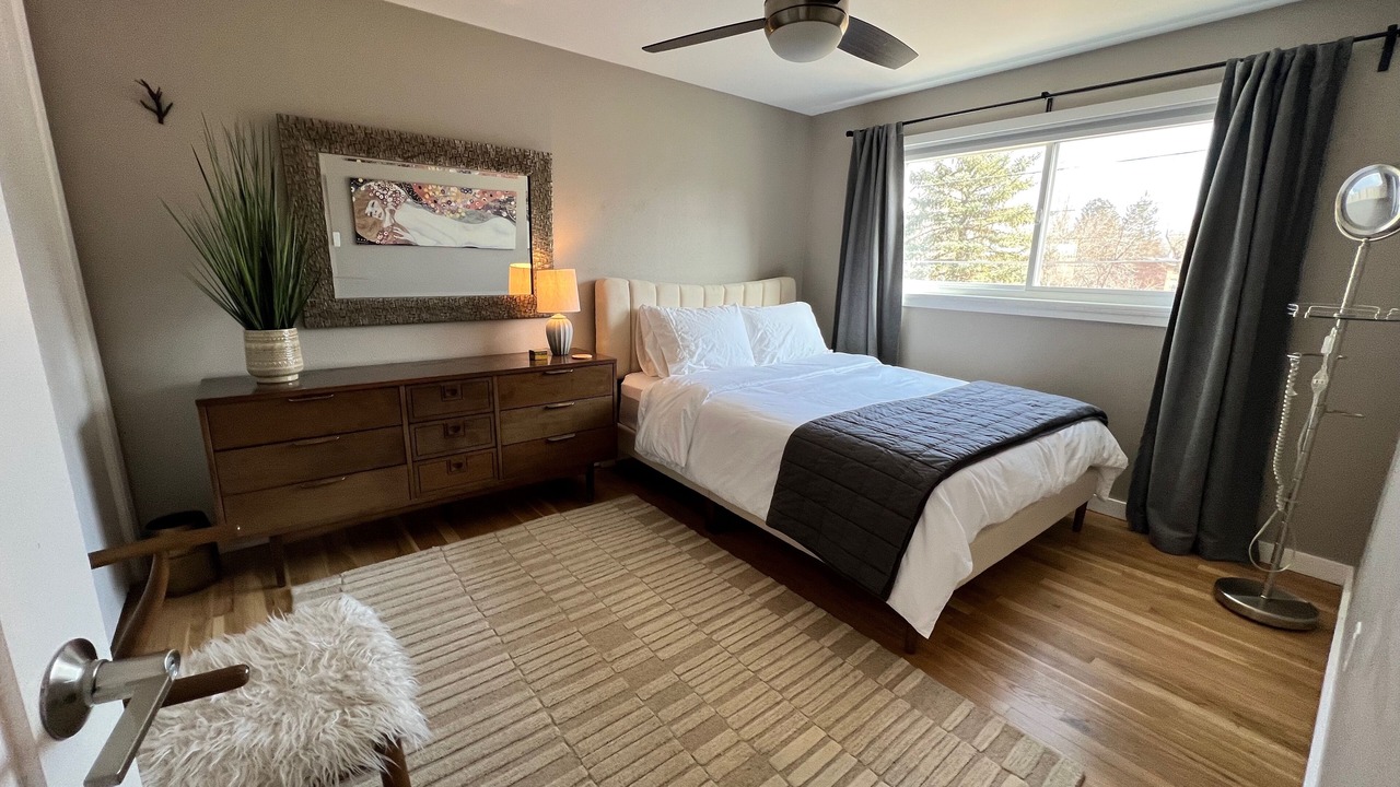 Photo of Bedroom in Park East