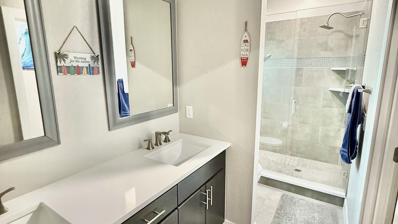 Photo of Bathroom in Curtis Park