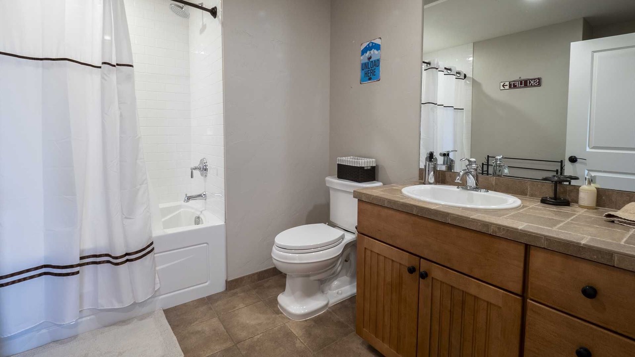Photo of Bathroom in Silvercreek