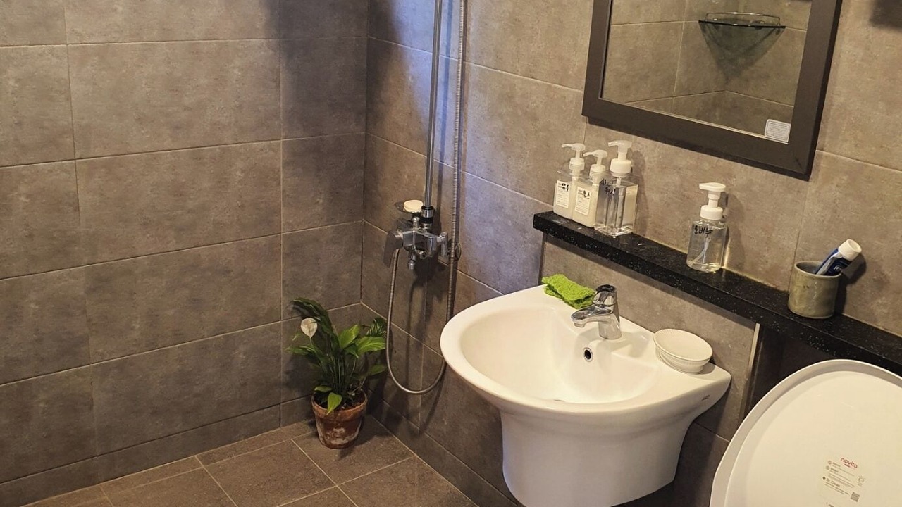 Photo of Bathroom in Jocheon