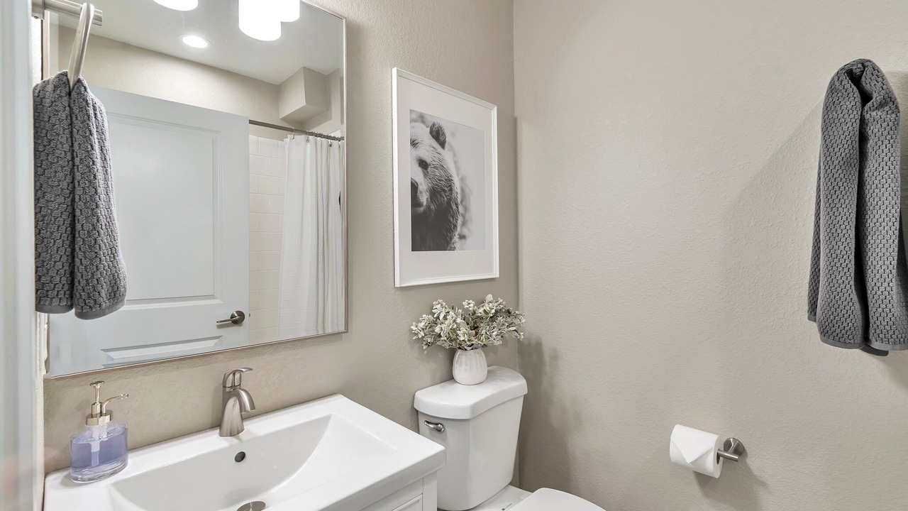 Photo of Bathroom in Forest Springs