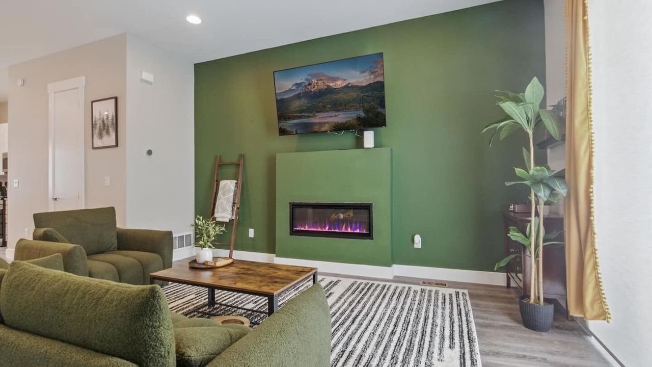 Photo of Livingroom in Lamar Heights Area