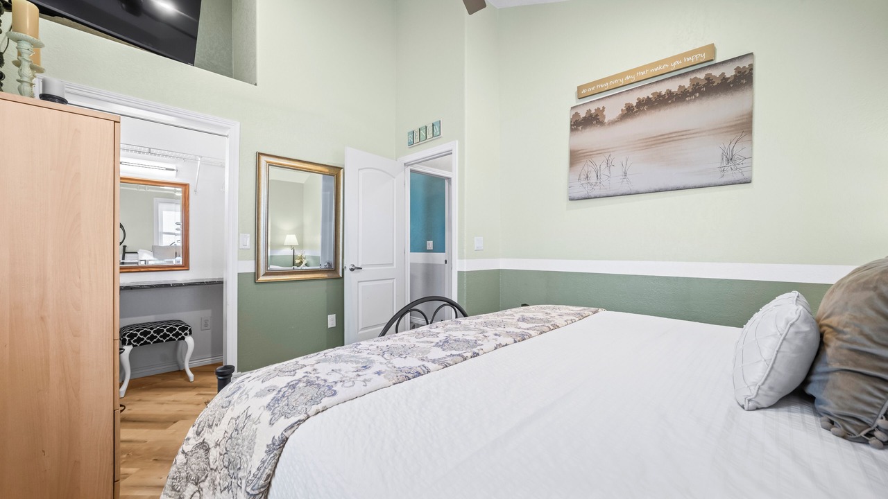 Photo of Bedroom in Lamar Heights Area