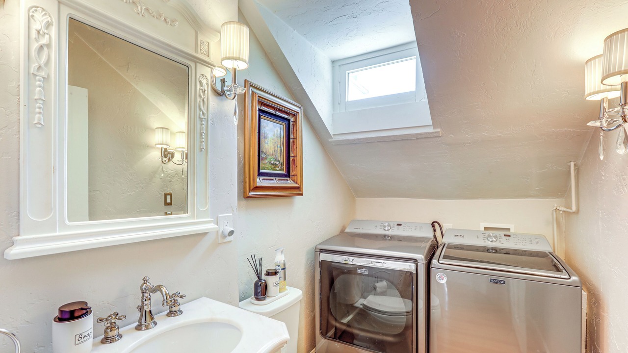 Photo of Bathroom in Capitol Hill