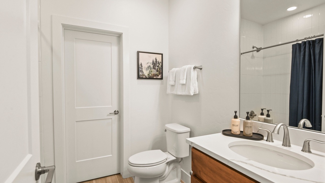 Photo of Bedroom in Rendezvous