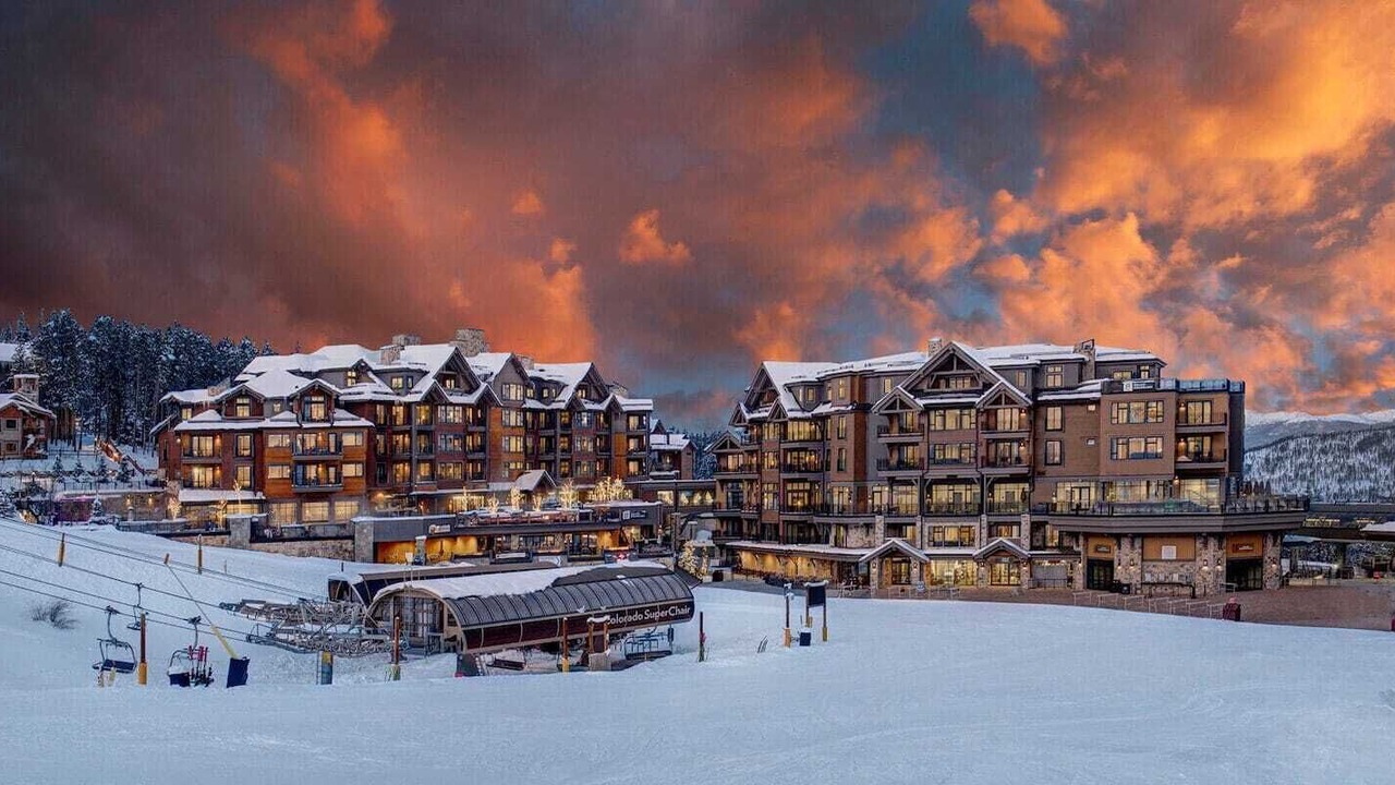 Photo of Outdoor in Peak 8