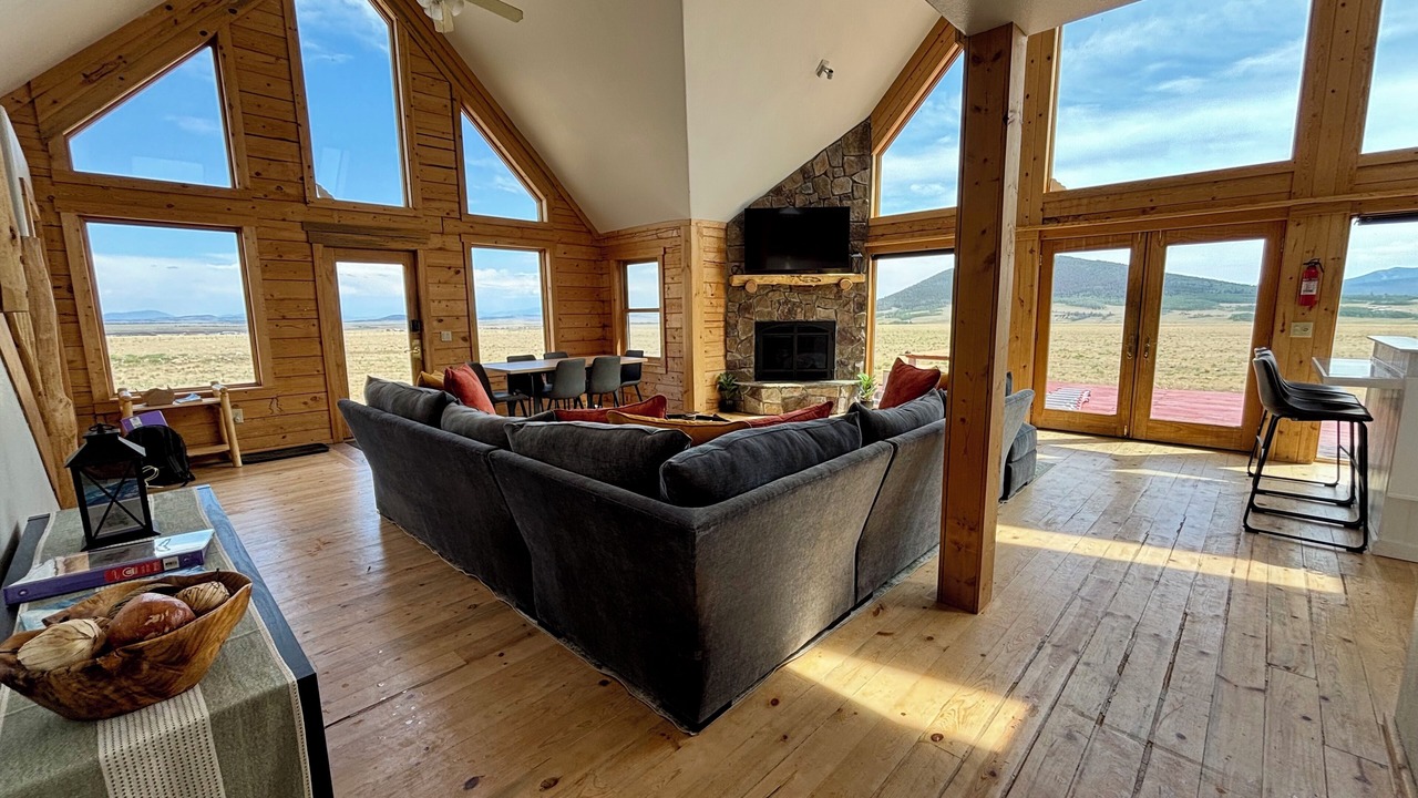 Photo of Livingroom in Fairplay