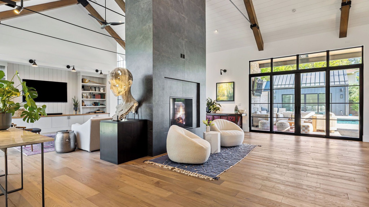 Photo of Livingroom in North Boulder