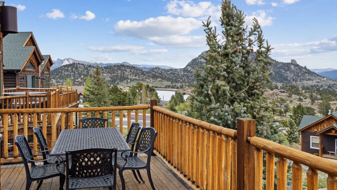 Photo of Patio Balcony in Estes Park