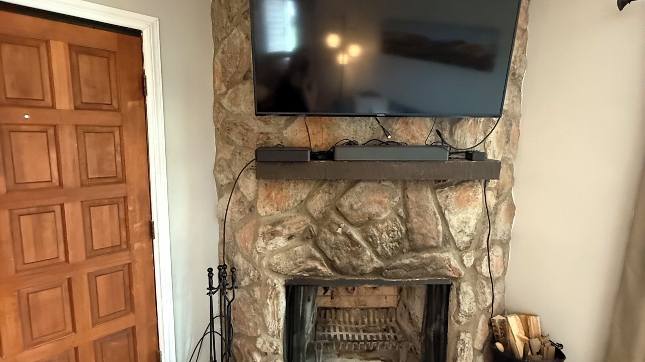 Photo of Livingroom in Fraser