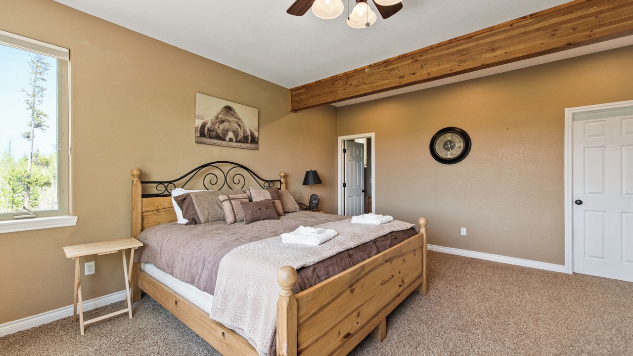 Photo of Bedroom in Grand Lake