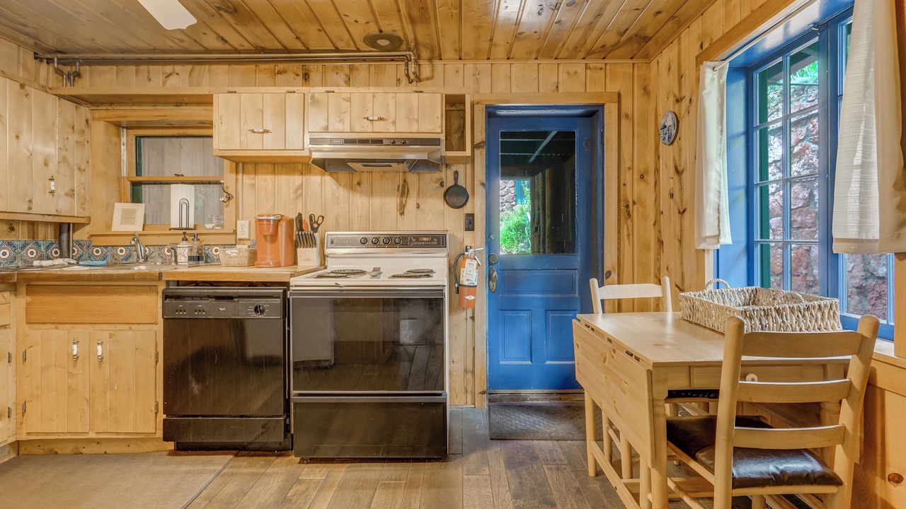 Photo of Kitchen in Cascade