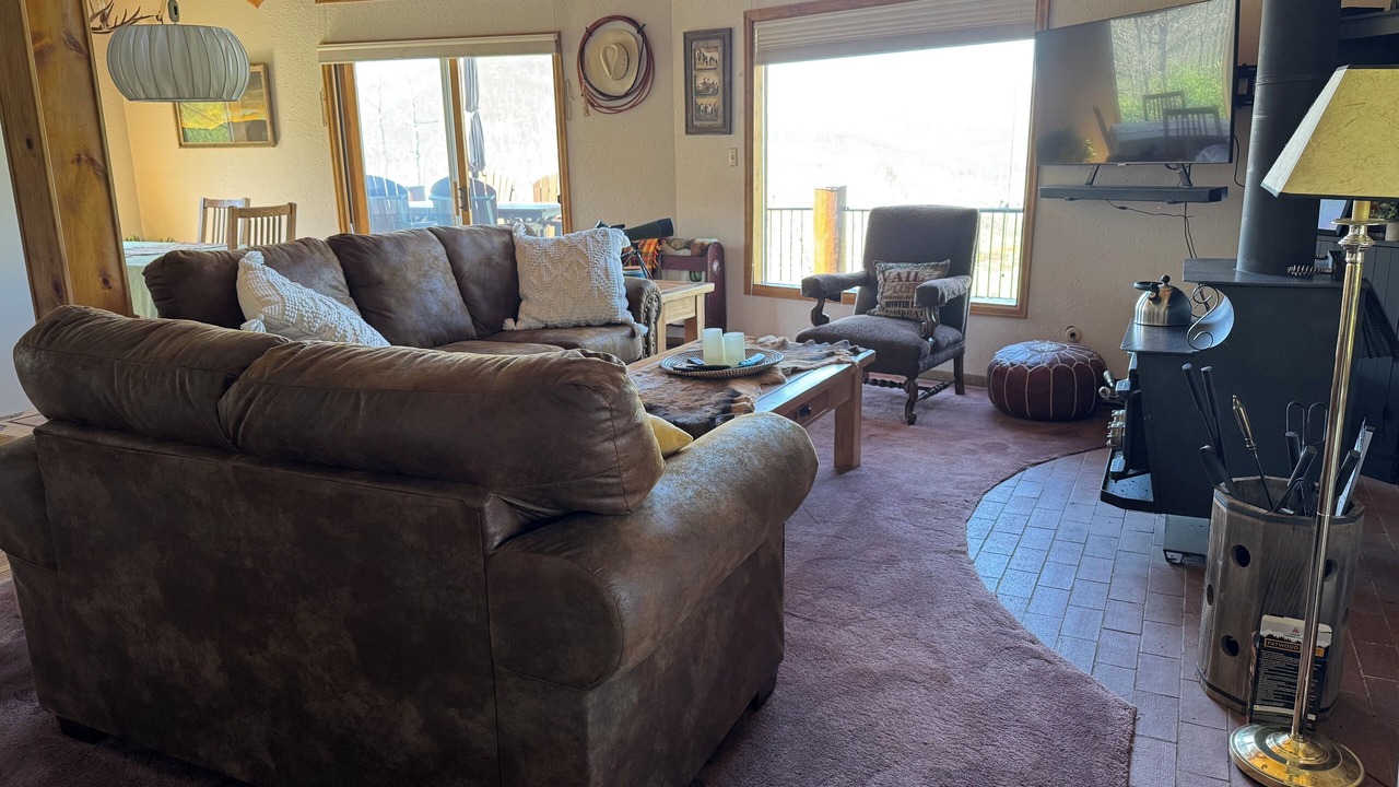 Photo of Livingroom in Grand Lake