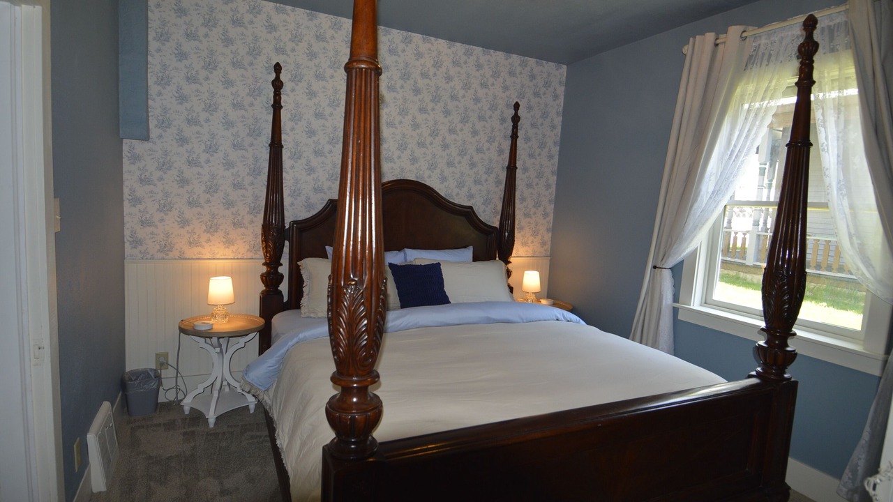 Photo of Bedroom in Silverton
