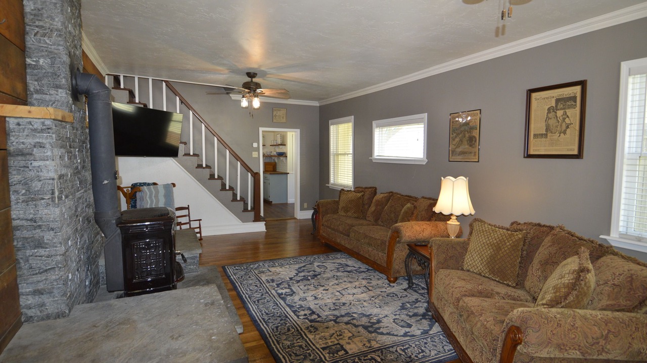 Photo of Livingroom in Silverton