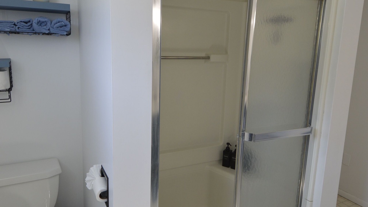 Photo of Bathroom in Silverton