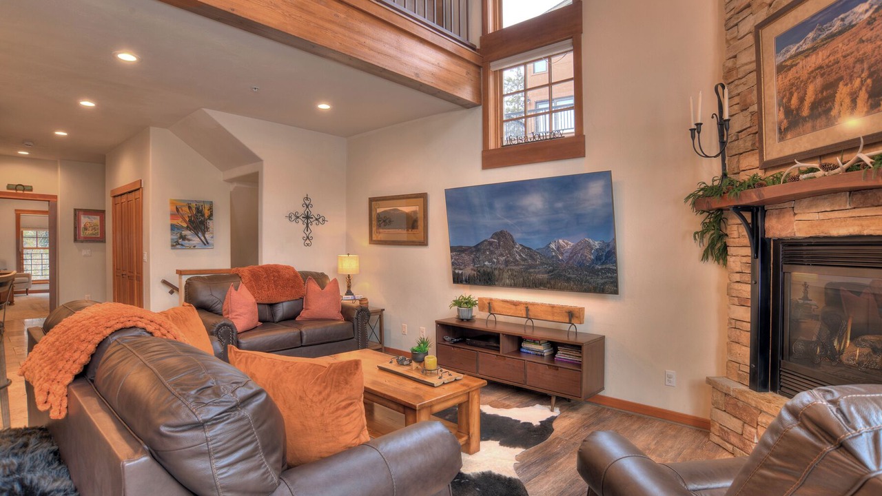 Photo of Livingroom in Purgatory
