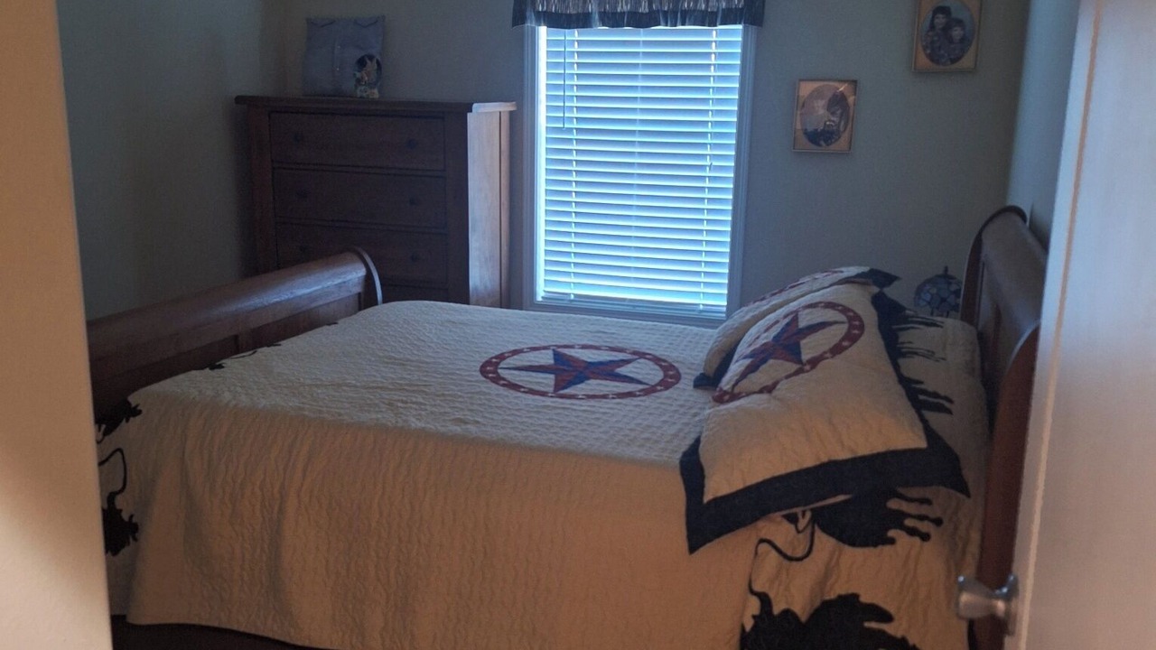 Photo of Bedroom in La Junta
