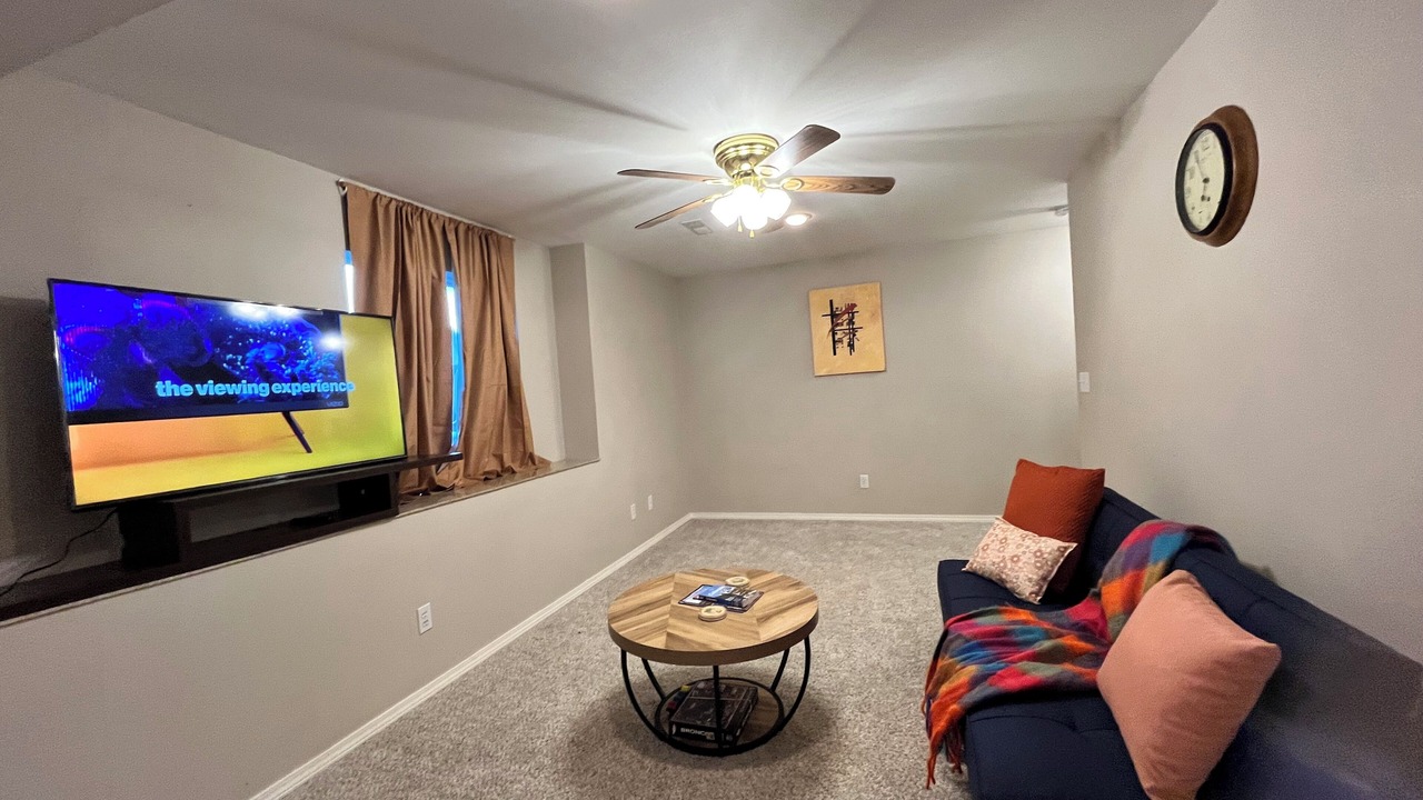 Photo of Livingroom in Monument