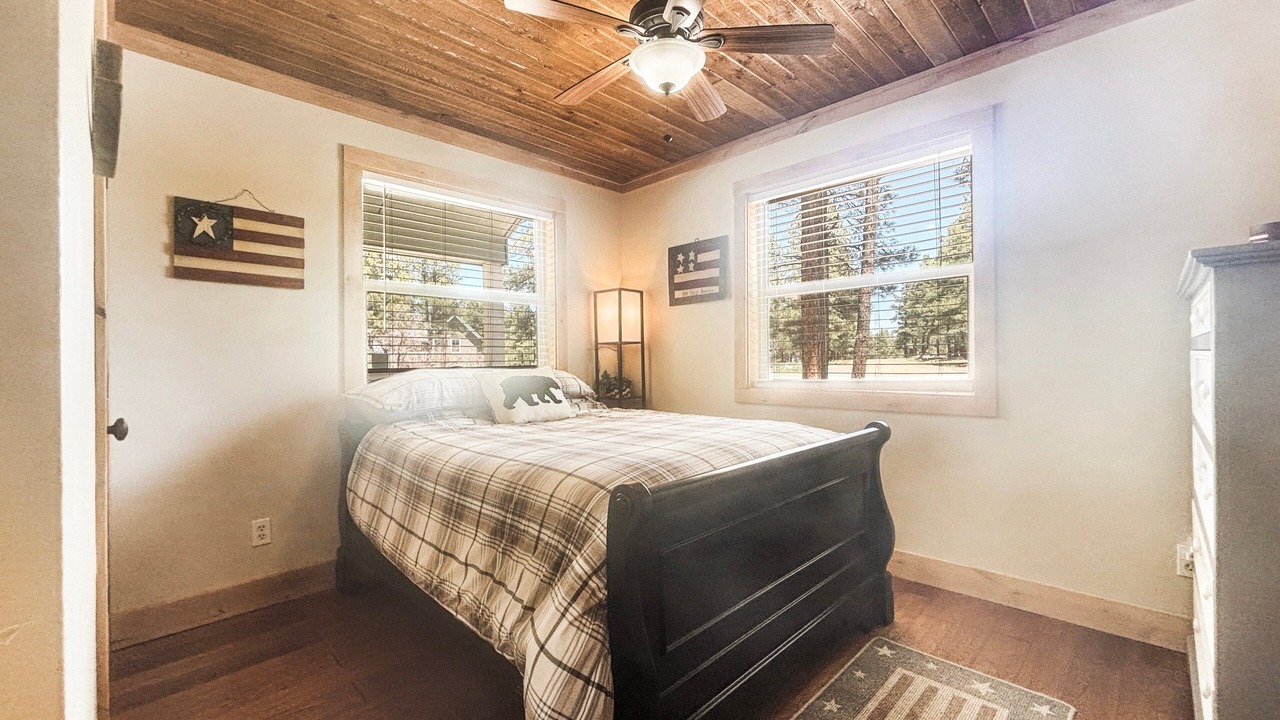 Photo of Bedroom in Pagosa Springs