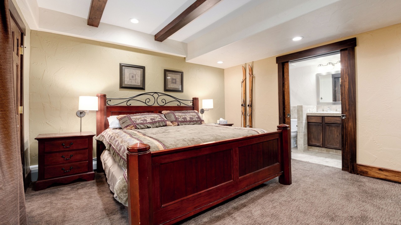 Photo of Bedroom in Warrior's Mark