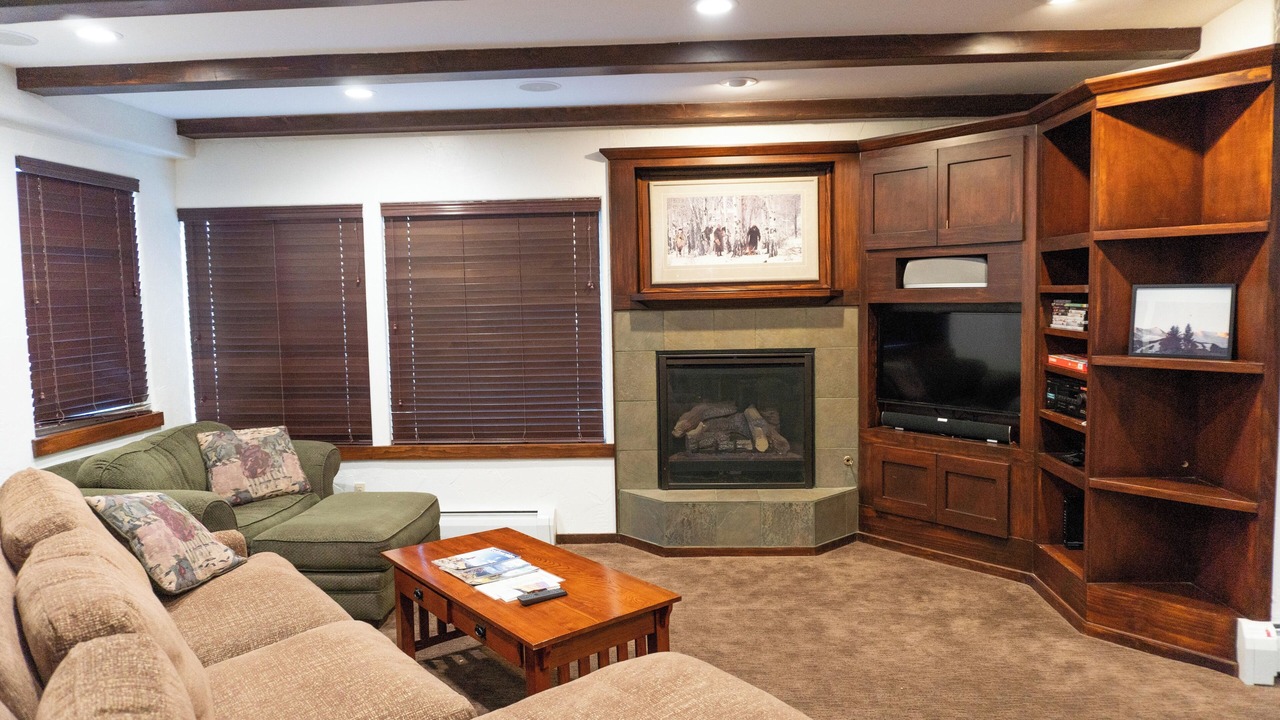 Photo of Livingroom in Warrior's Mark
