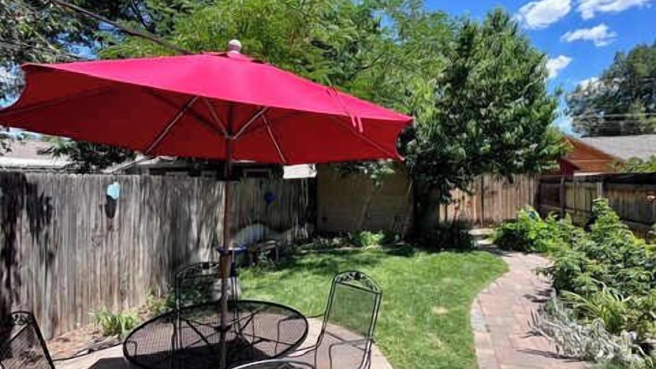 Photo of Outdoor in Rosedale