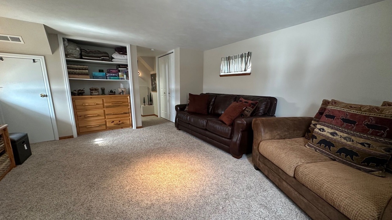 Photo of Livingroom in Grand Lake