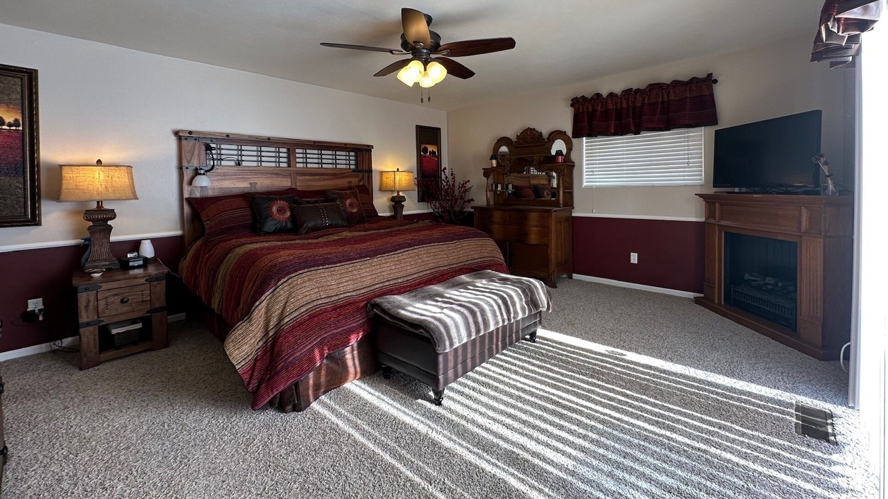 Photo of Bedroom in Grand Lake