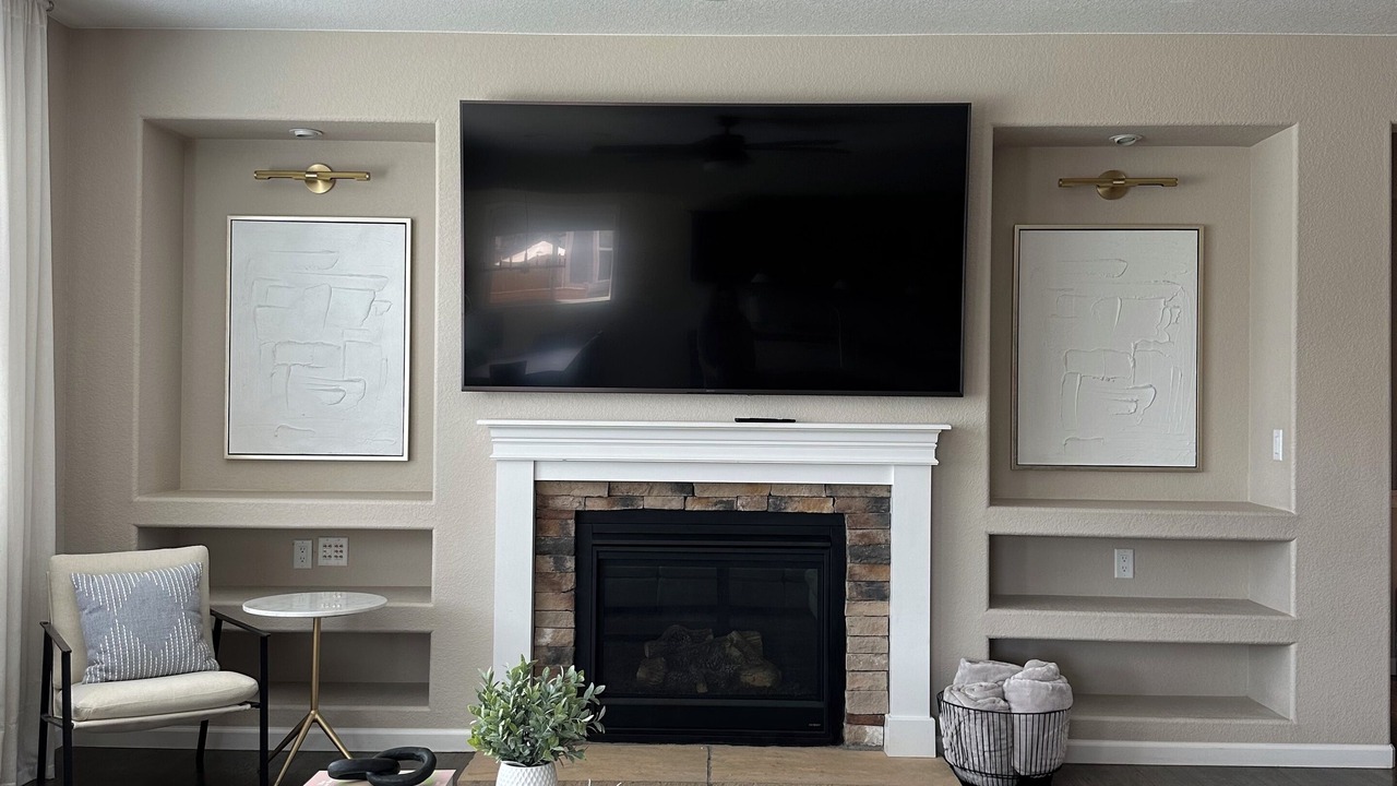 Photo of Livingroom in Commerce City