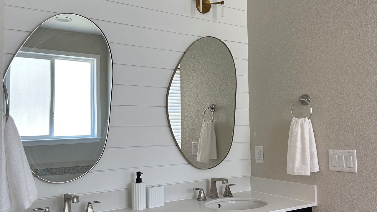 Photo of Bathroom in Commerce City