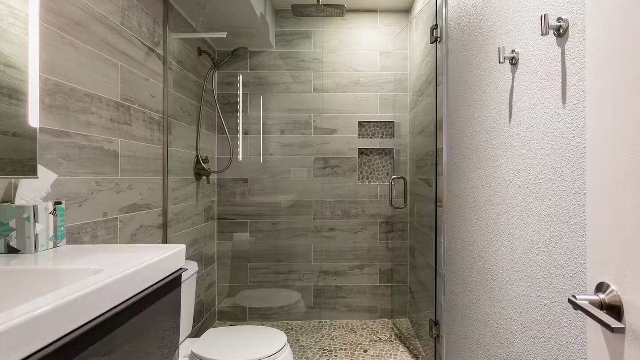 Photo of Bathroom in Walnut Grove