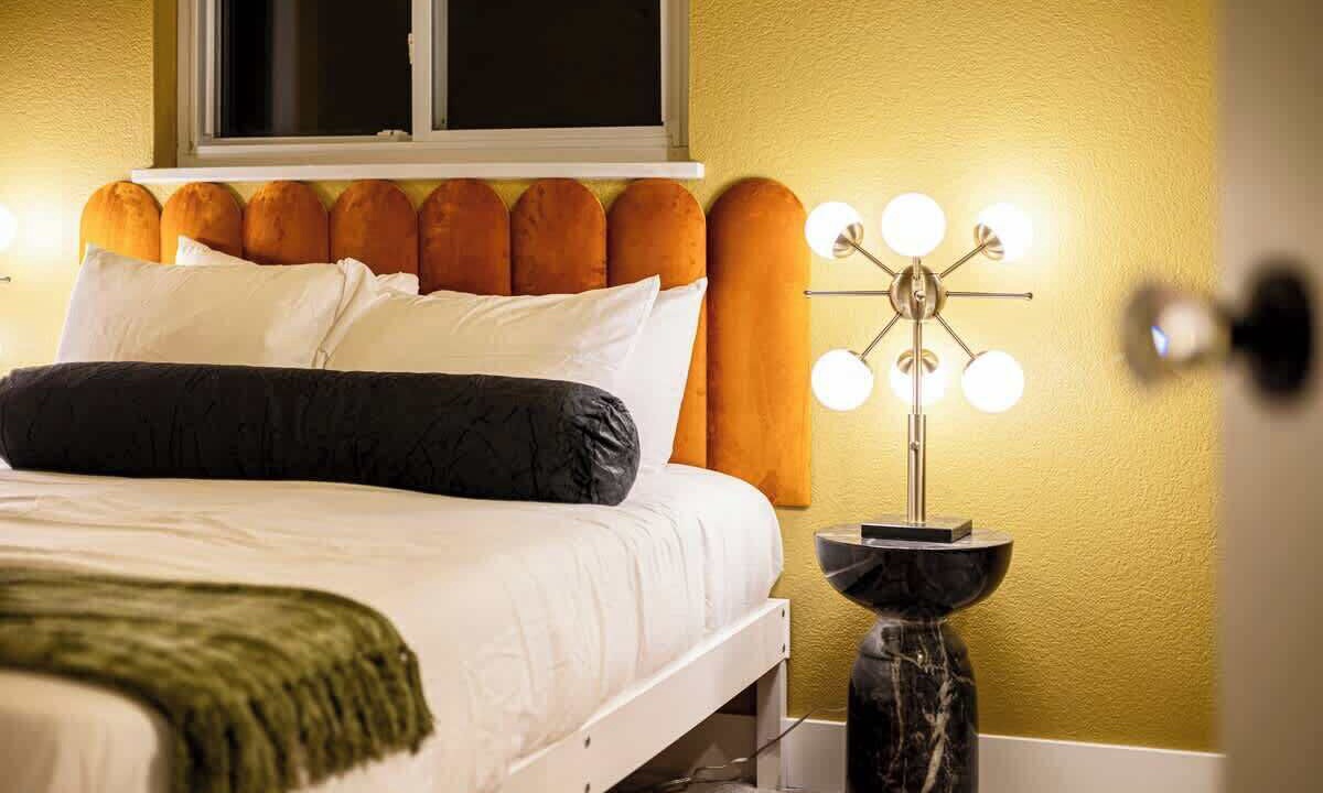 Photo of Bedroom in Applewood Villages