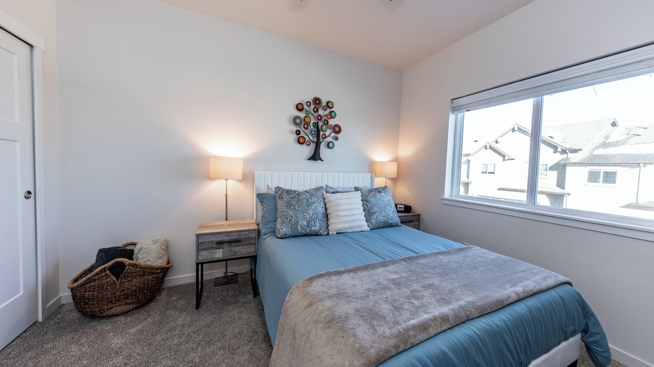 Photo of Bedroom in Mountain Shadows