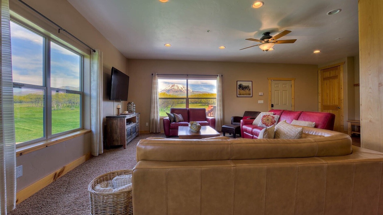 Photo of Livingroom in La Sal