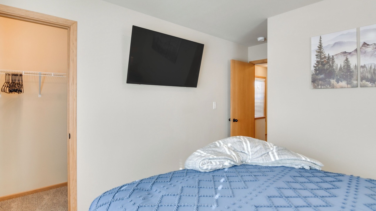 Photo of Bedroom in Granby
