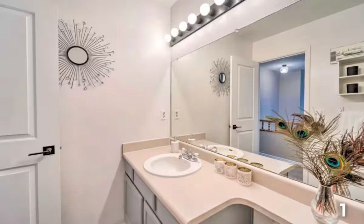 Photo of Bathroom in South Westminster